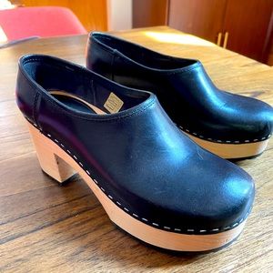 Hasbeens shoe clogs